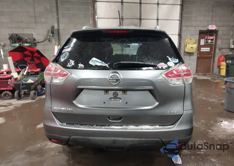 2016 Nissan Rogue S z USA, uszkodzony, nr VIN KNMAT2MV2GP714842